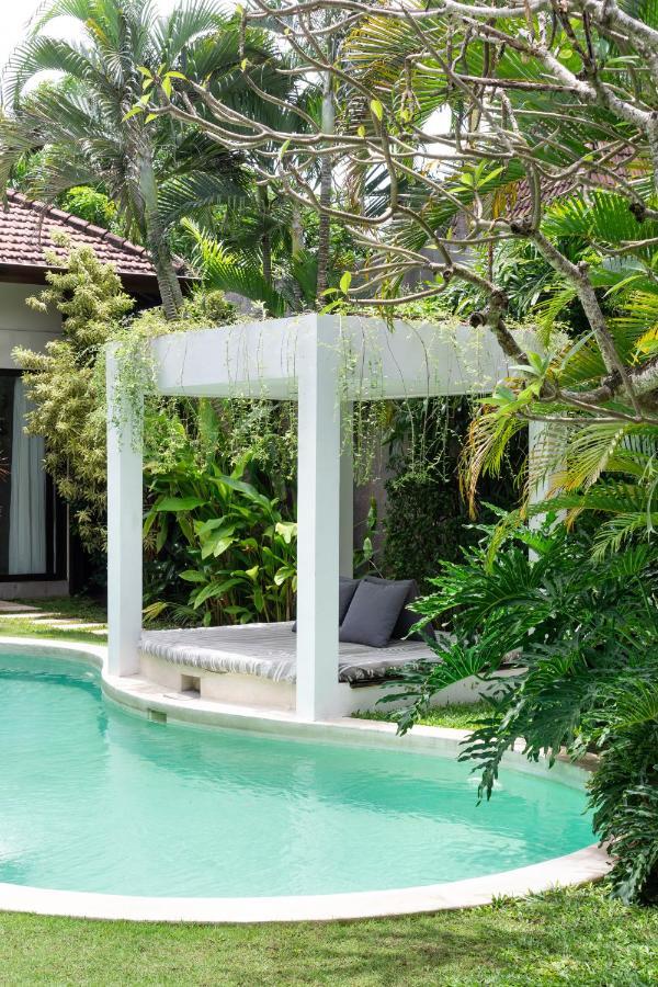 Villa Alice By Villa Finder Seminyak Extérieur photo