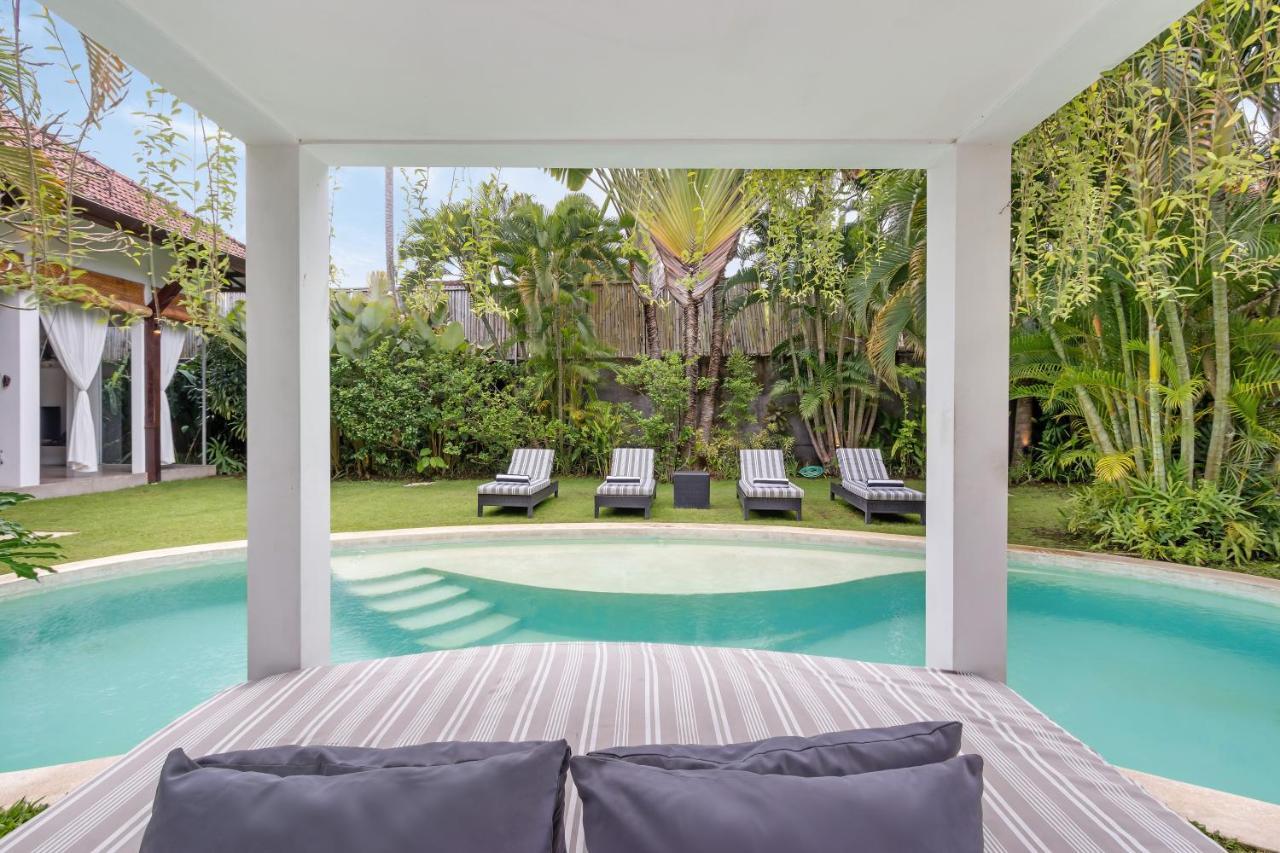 Villa Alice By Villa Finder Seminyak Extérieur photo